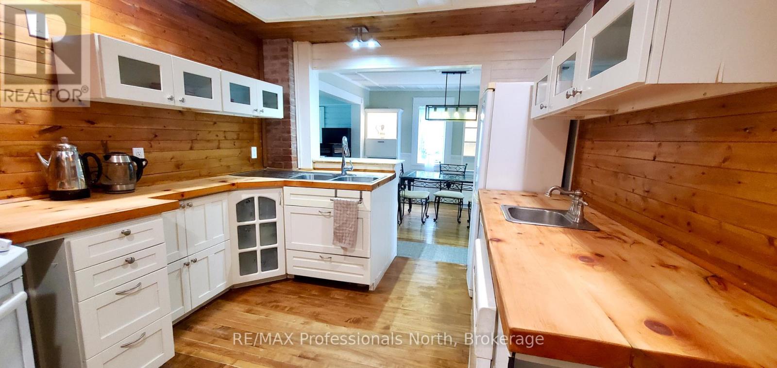 18 St. Germaine Street, Minden Hills, Ontario  K0M 2K0 - Photo 13 - X13454452
