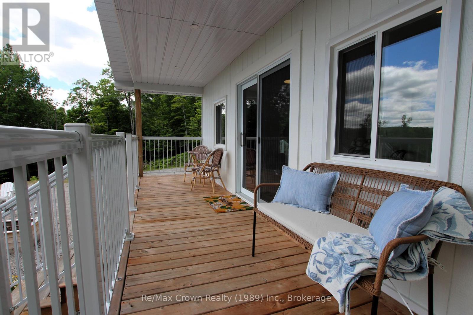 1052 Limberlost Point Road, Parry Sound Remote Area, Ontario  P0H 2R0 - Photo 21 - X13454594