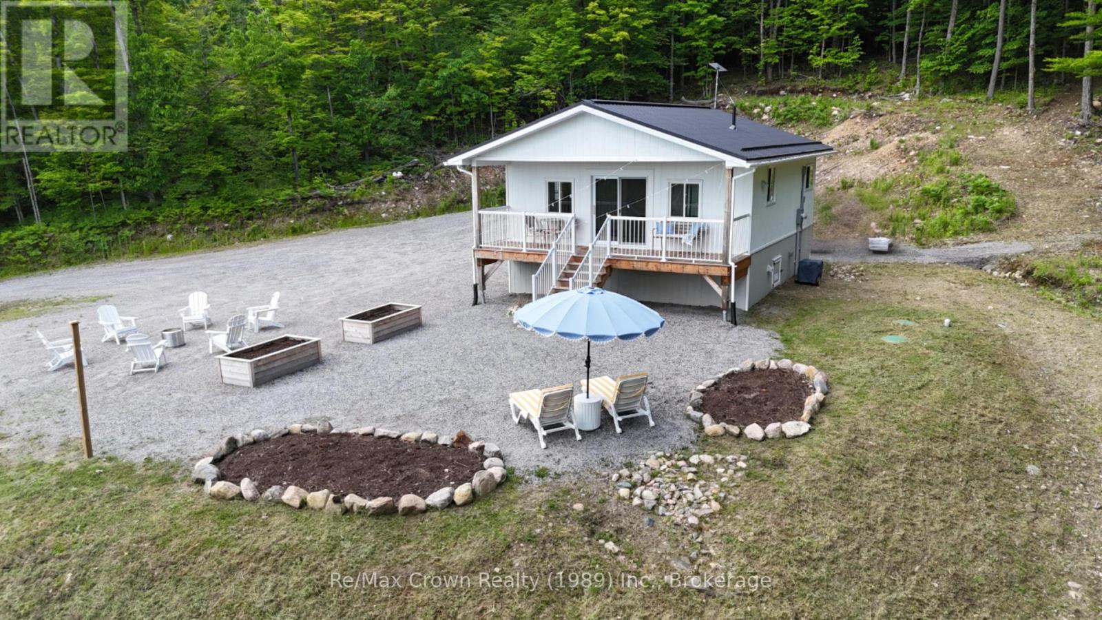 1052 Limberlost Point Road, Parry Sound Remote Area, Ontario  P0H 2R0 - Photo 3 - X13454594