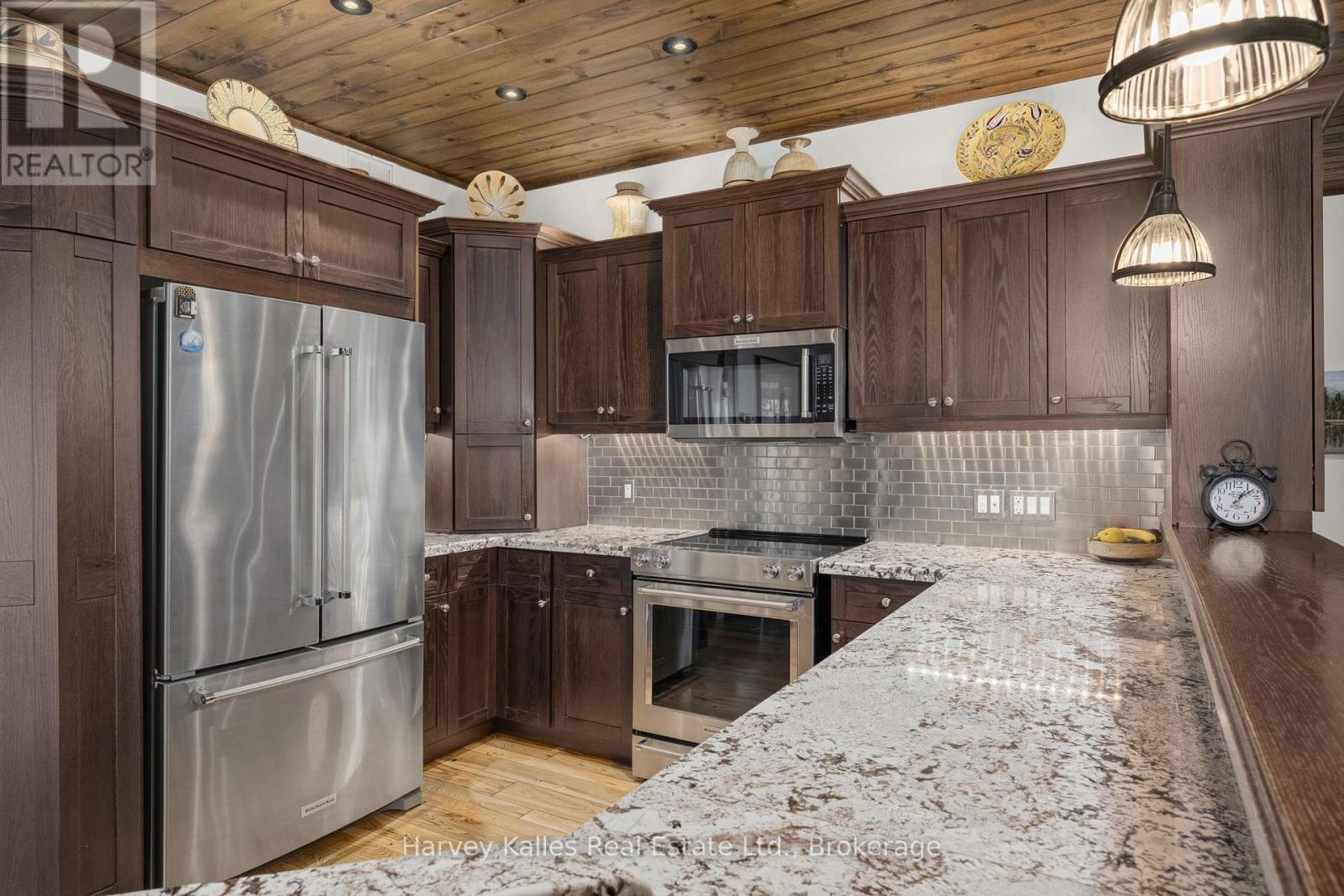 1059 Bona Vista Road, Lake Of Bays, Ontario  P1H 2J3 - Photo 11 - X13454602