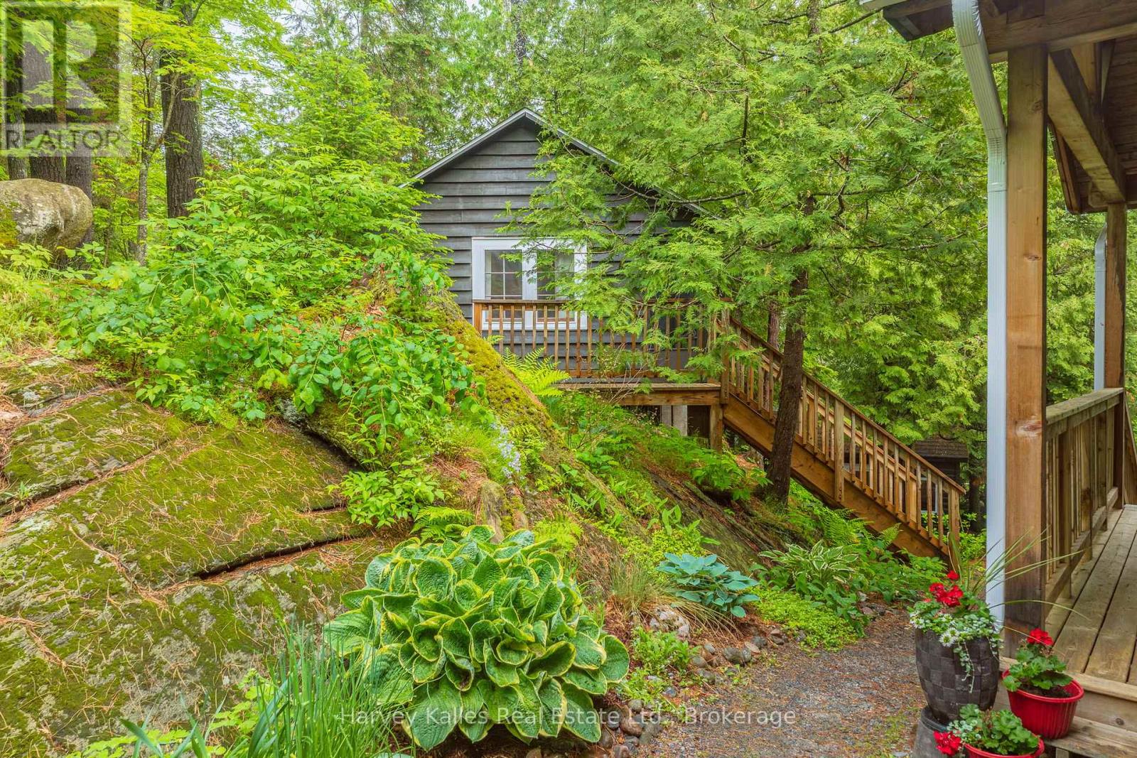 1059 Bona Vista Road, Lake Of Bays, Ontario  P1H 2J3 - Photo 24 - X13454602