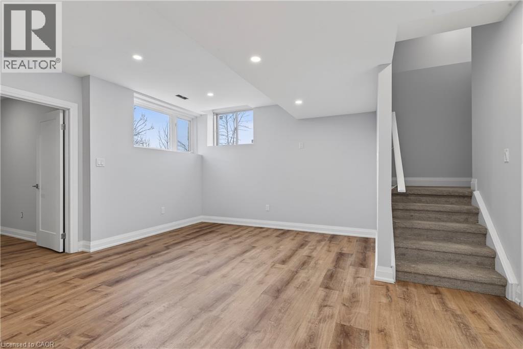35 Midhurst Heights Unit# 1, Hamilton, Ontario  L8J 0K9 - Photo 31 - 40840183