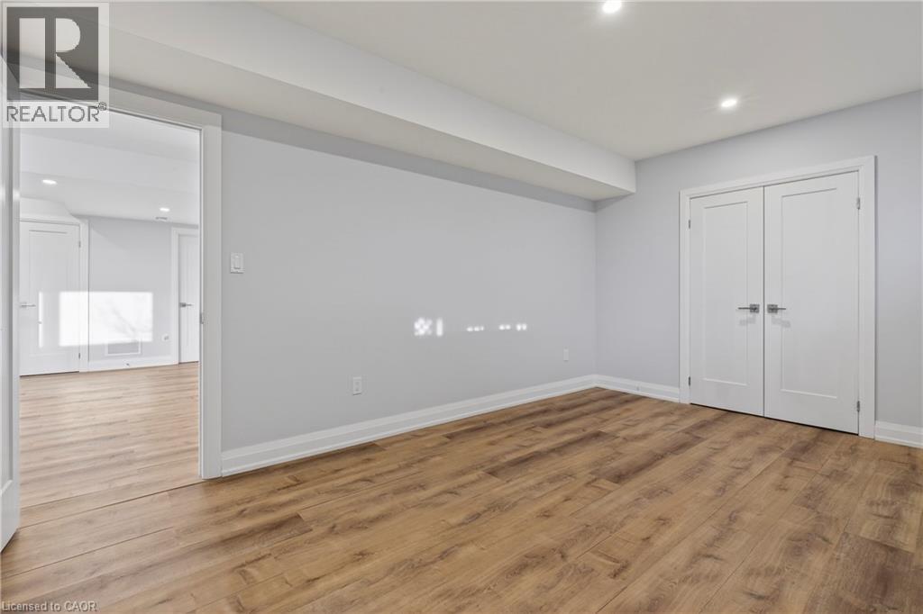 35 Midhurst Heights Unit# 1, Hamilton, Ontario  L8J 0K9 - Photo 33 - 40840183