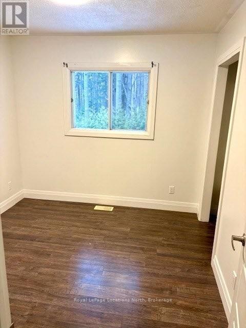 40 Rue Vanier, Tiny, Ontario  L9M 0J2 - Photo 6 - S13454966