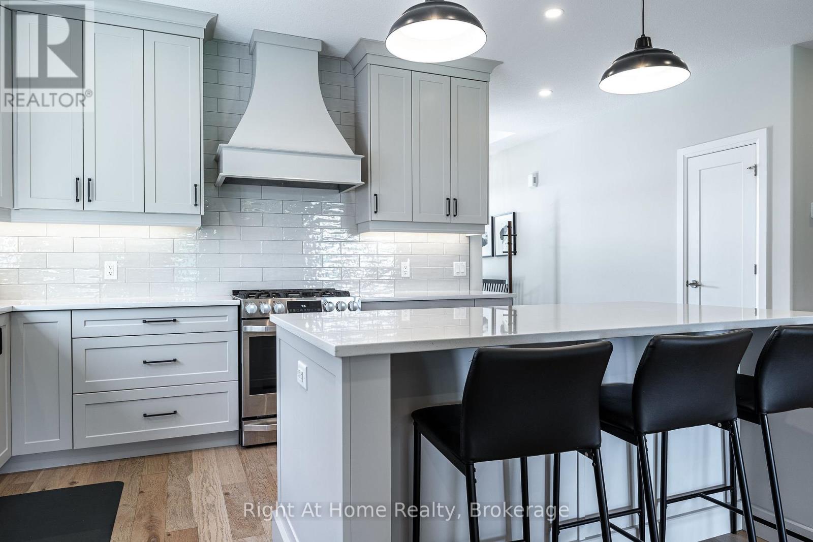 206 Orr Street, Stratford, Ontario  N5A 0J7 - Photo 11 - X13454892