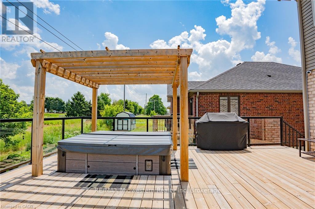 122 Bridge Crescent, Minto, Ontario  N0G 2P0 - Photo 13 - X13454956