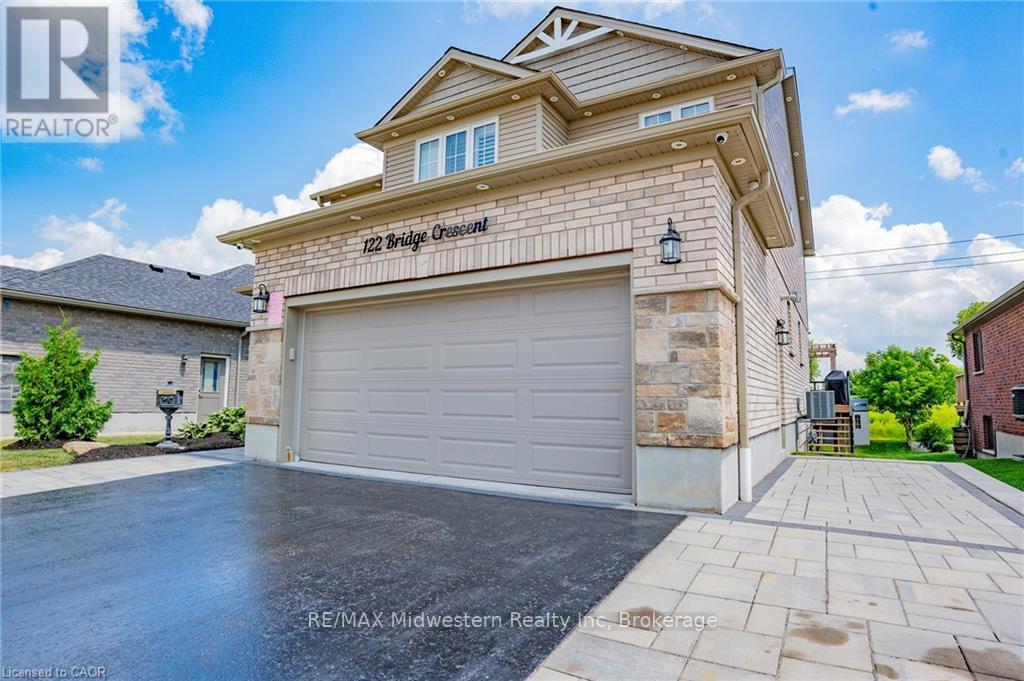 122 Bridge Crescent, Minto, Ontario  N0G 2P0 - Photo 2 - X13454956