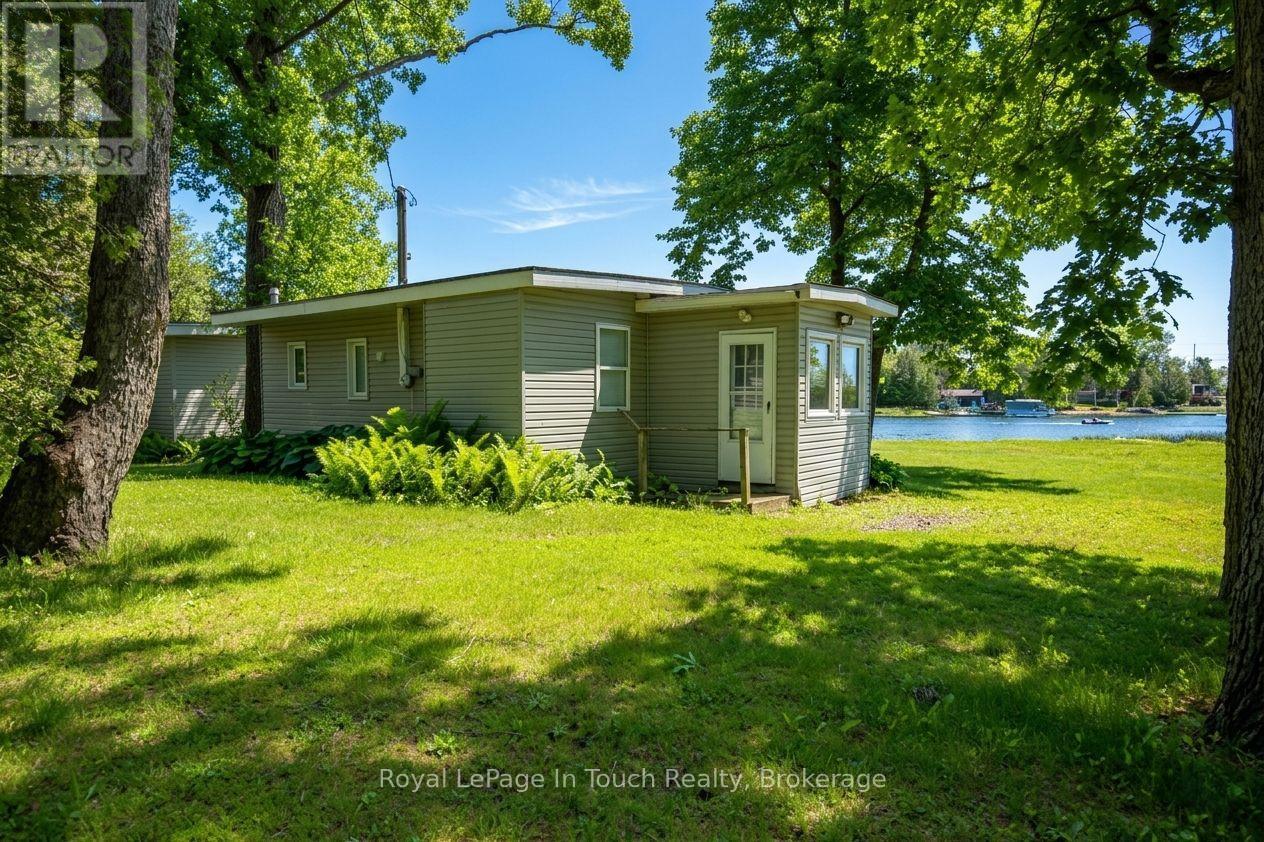 46 Long Point Road, Tay, Ontario  L0K 1E0 - Photo 13 - S13455178