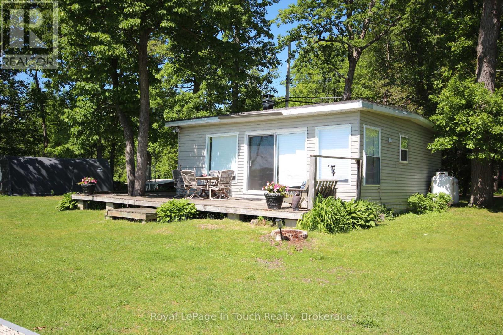 46 Long Point Road, Tay, Ontario  L0K 1E0 - Photo 16 - S13455178