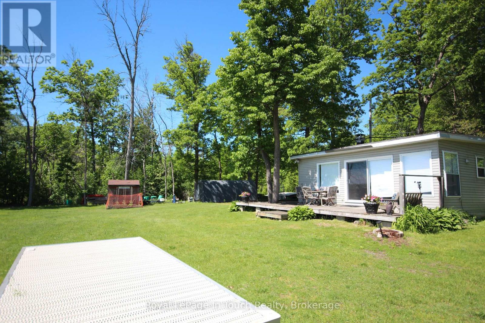 46 Long Point Road, Tay, Ontario  L0K 1E0 - Photo 17 - S13455178