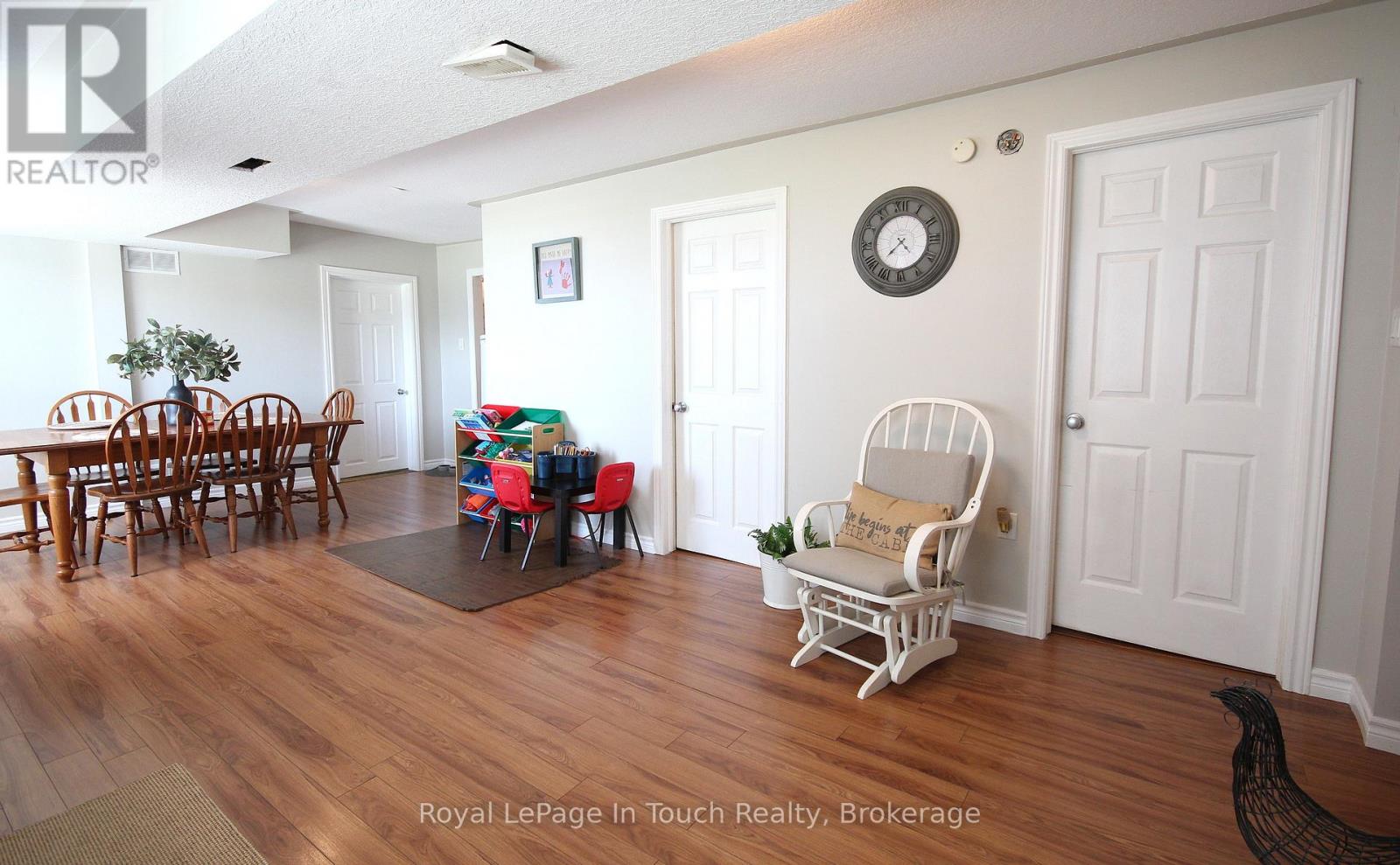 46 Long Point Road, Tay, Ontario  L0K 1E0 - Photo 7 - S13455178