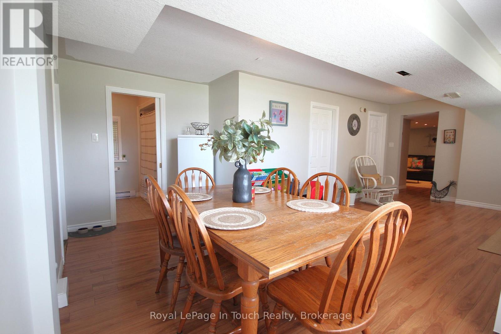 46 Long Point Road, Tay, Ontario  L0K 1E0 - Photo 8 - S13455178