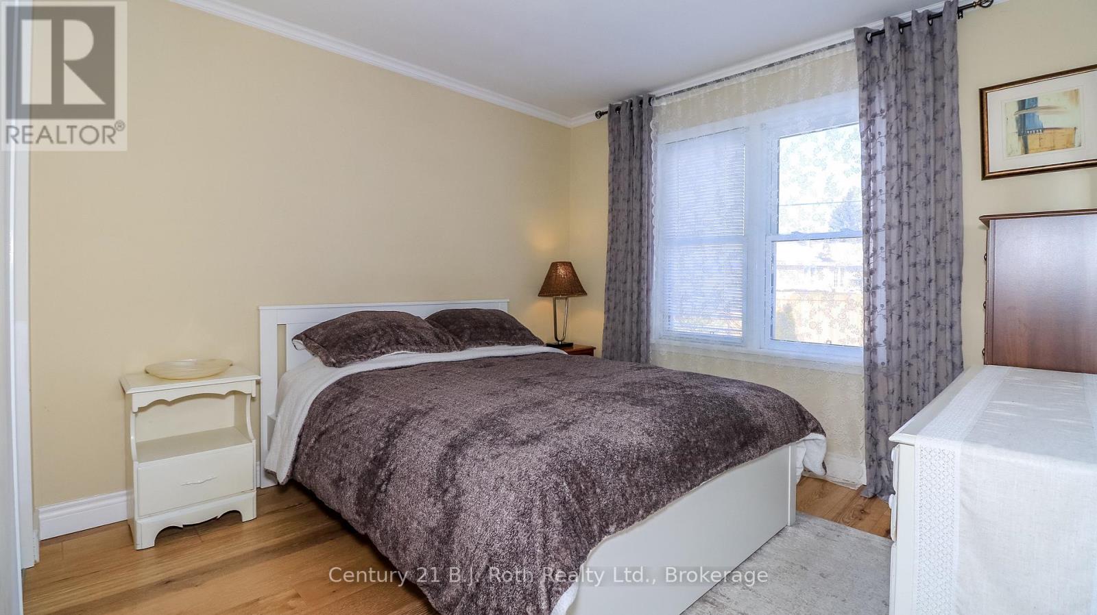 156 The Westway, Toronto, Ontario  M9P 2C1 - Photo 19 - W13455106