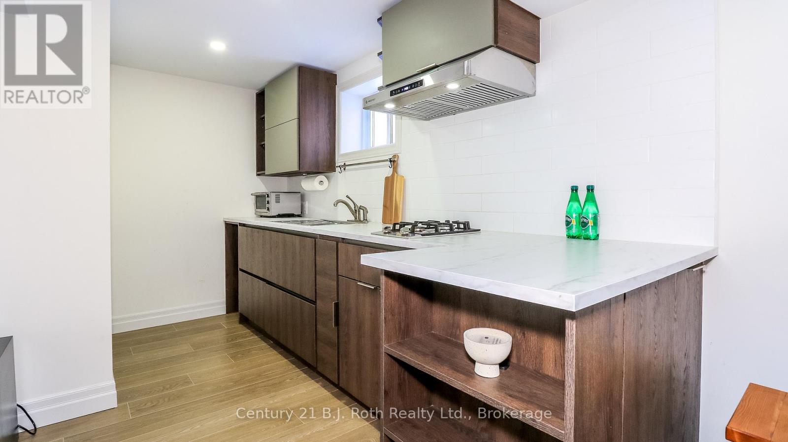 156 The Westway, Toronto, Ontario  M9P 2C1 - Photo 25 - W13455106