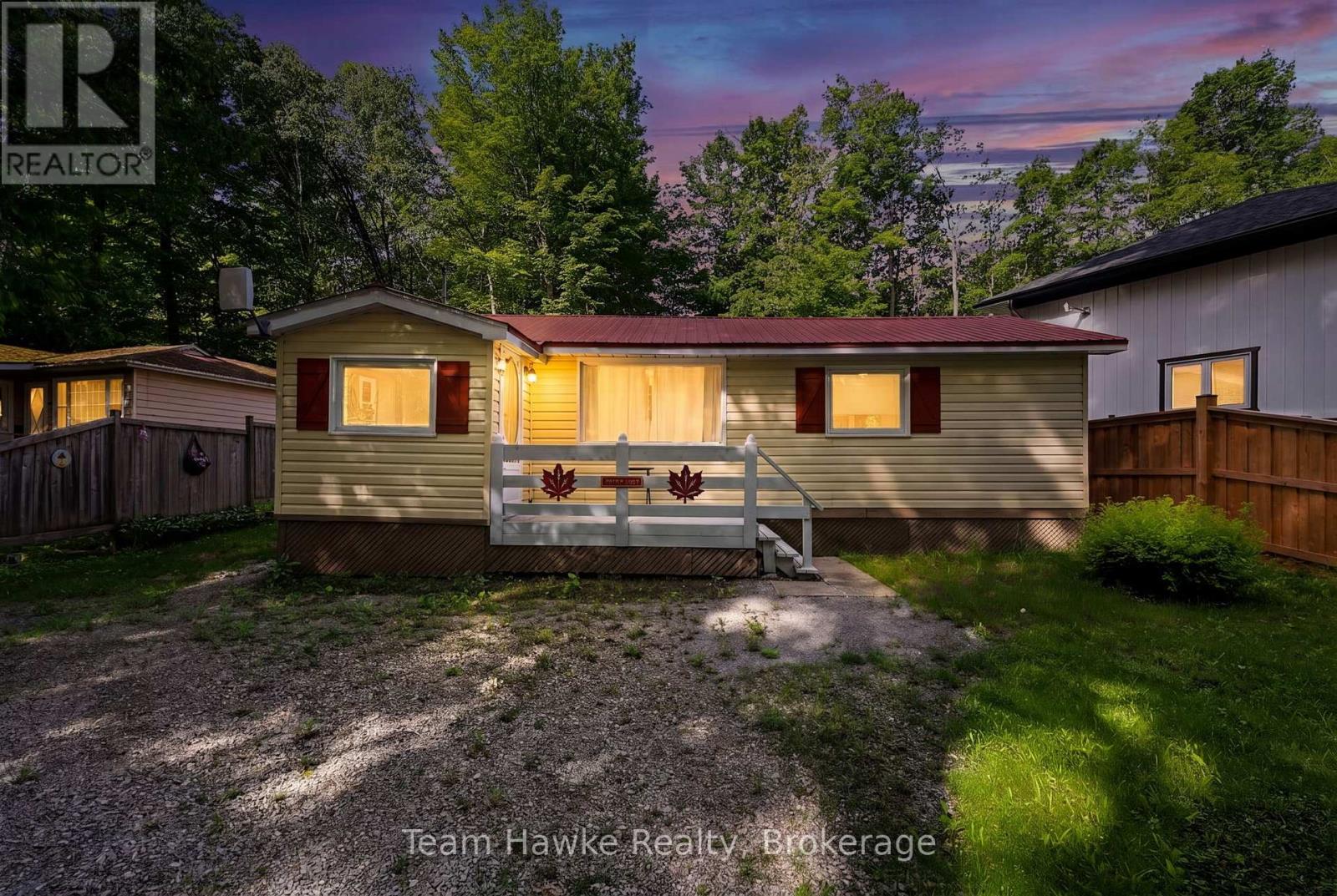 48 Mcarthur Drive, Penetanguishene, Ontario  L9M 1W9 - Photo 27 - S13455582