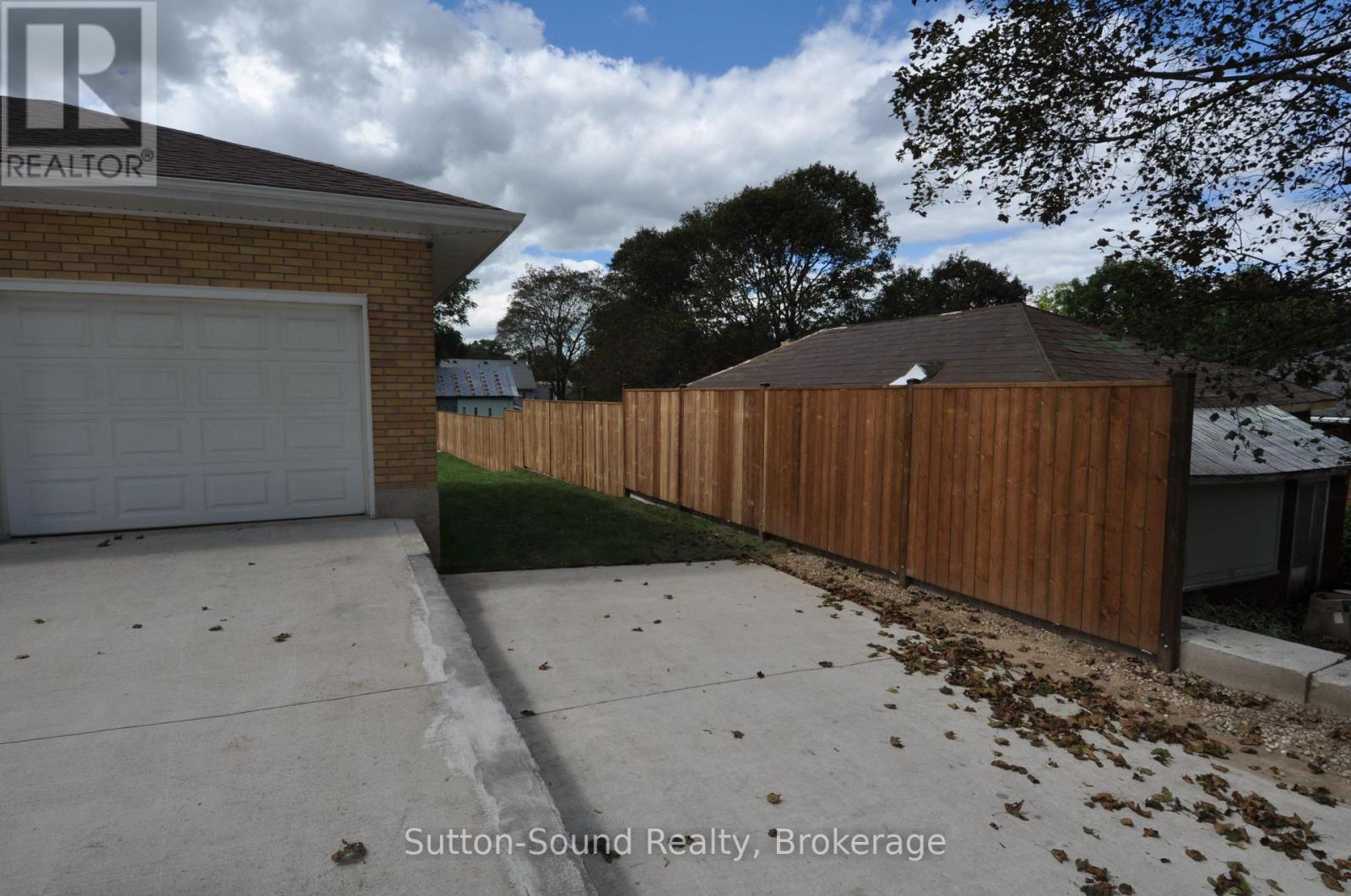 10 Brownlee Street S, South Bruce, Ontario  N0G 2S0 - Photo 42 - X13455538
