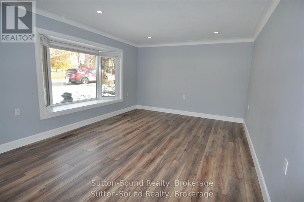 10 Brownlee Street S, South Bruce, Ontario  N0G 2S0 - Photo 5 - X13455538
