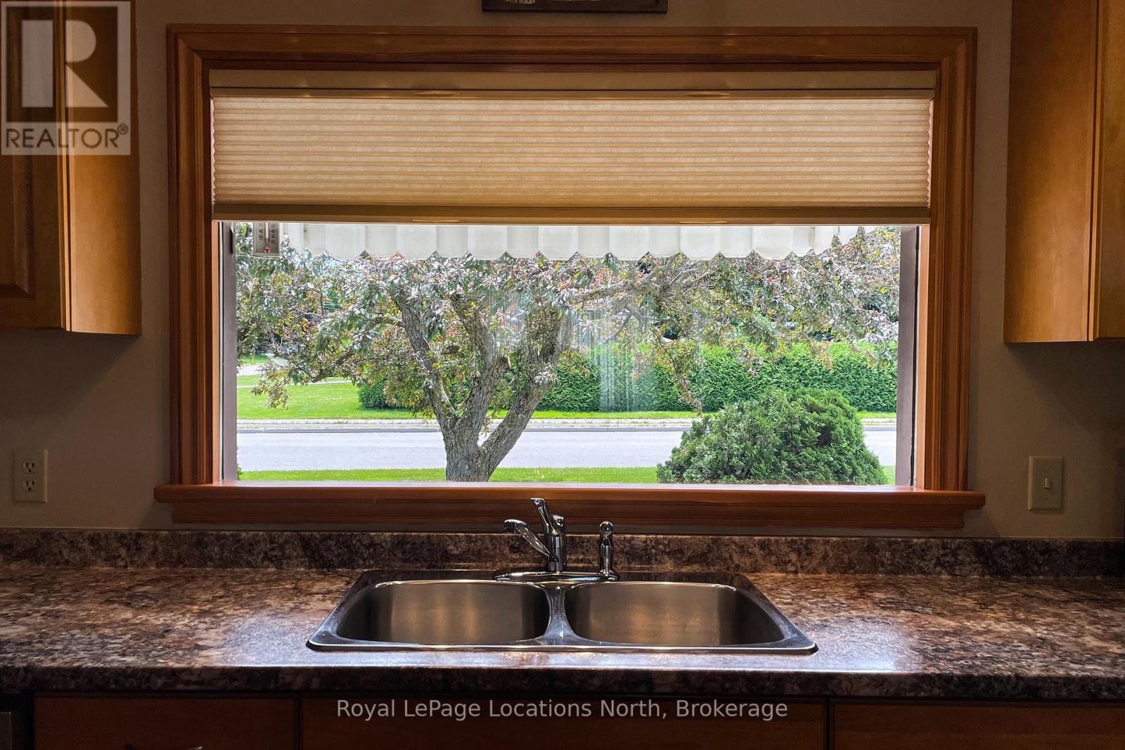 58 Union Street, Meaford, Ontario  N4L 1E6 - Photo 17 - X13455900