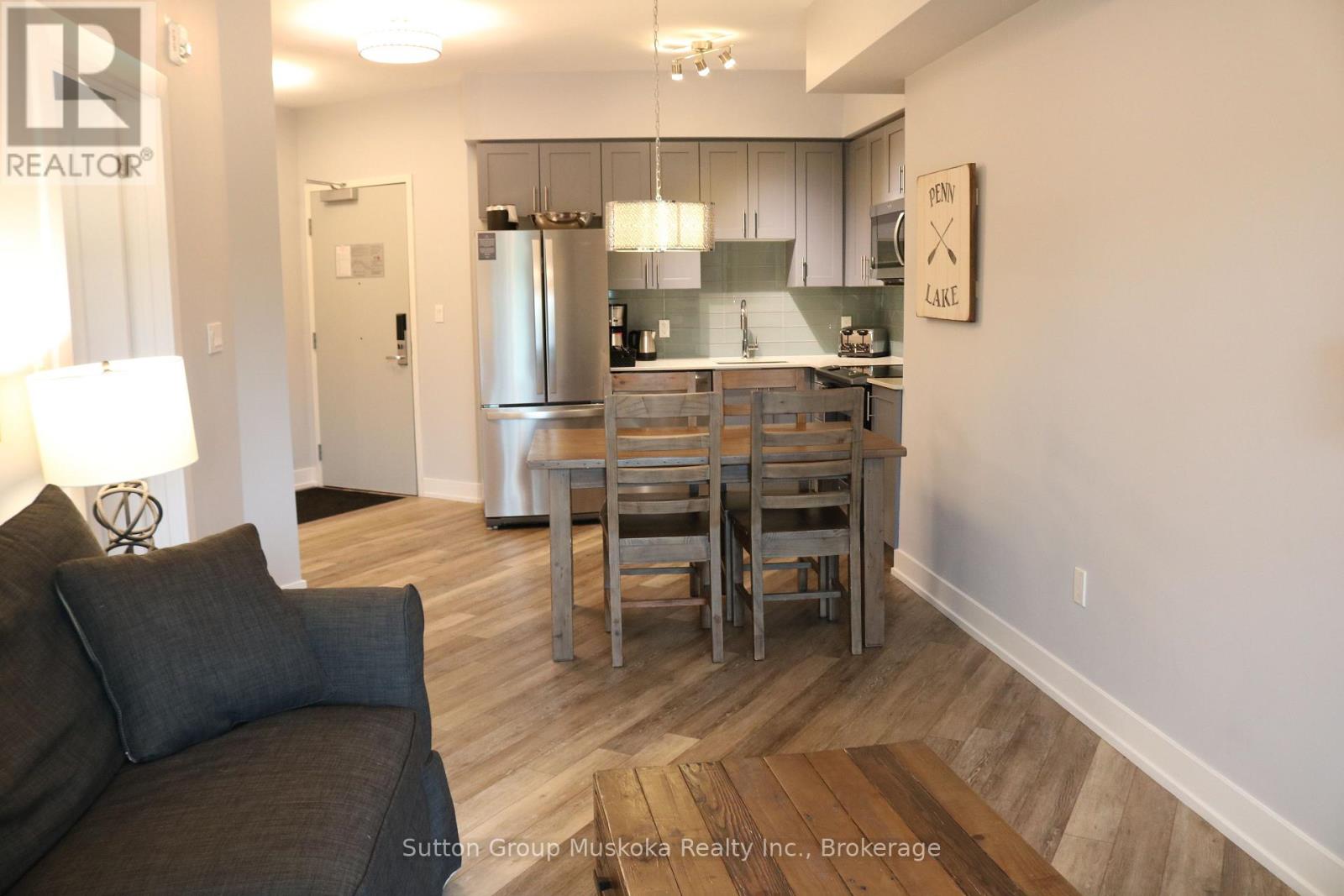 208 - 25 Pen Lake Point Road, Huntsville, Ontario  P1H 1A9 - Photo 5 - X13456132