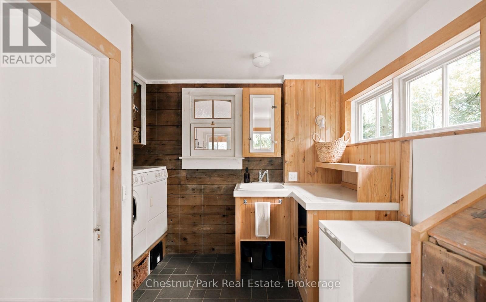 729297 21st Side Road, Blue Mountains, Ontario  N0H 1J0 - Photo 14 - X13456170