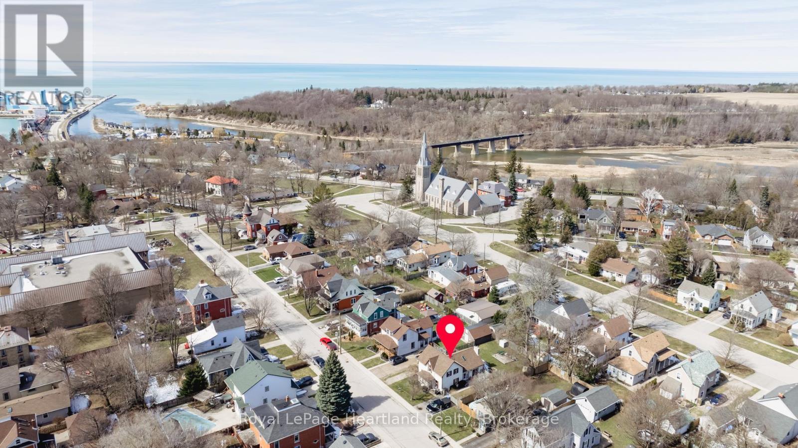 43 Trafalgar Street, Goderich, Ontario  N7A 1T4 - Photo 3 - X13456368