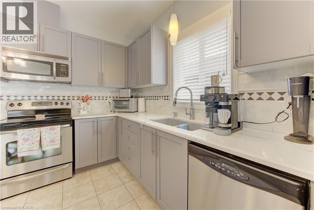 369 Zeller Drive, Kitchener, Ontario  N2A 0A3 - Photo 17 - 40840540