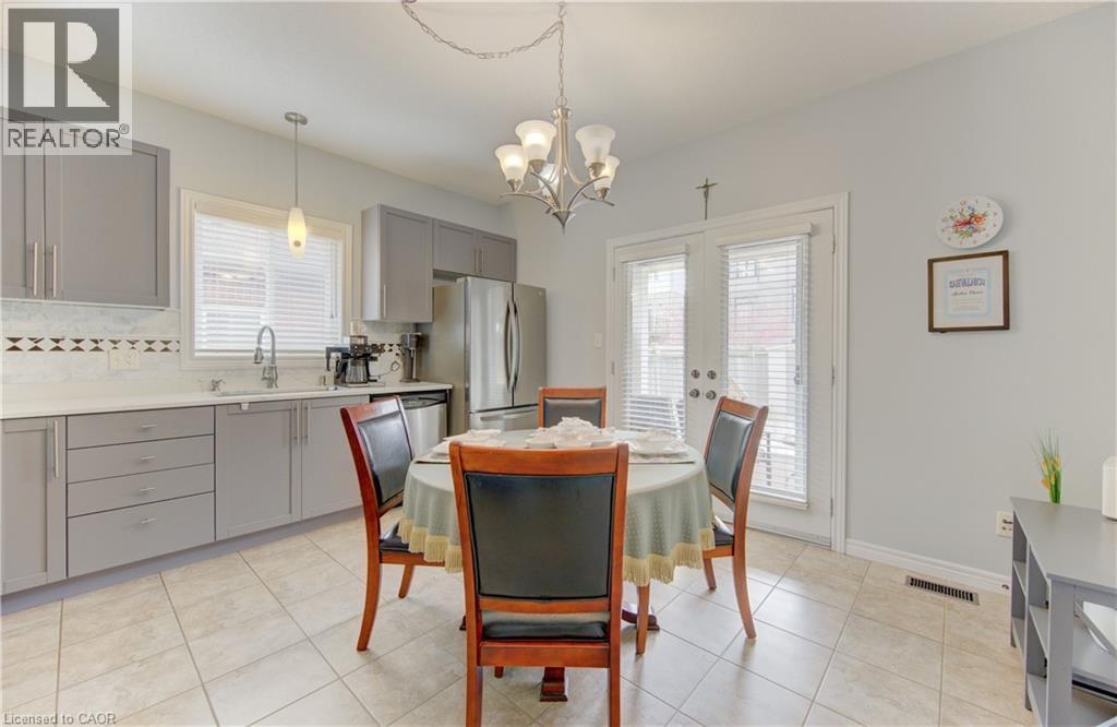 369 Zeller Drive, Kitchener, Ontario  N2A 0A3 - Photo 16 - 40840535