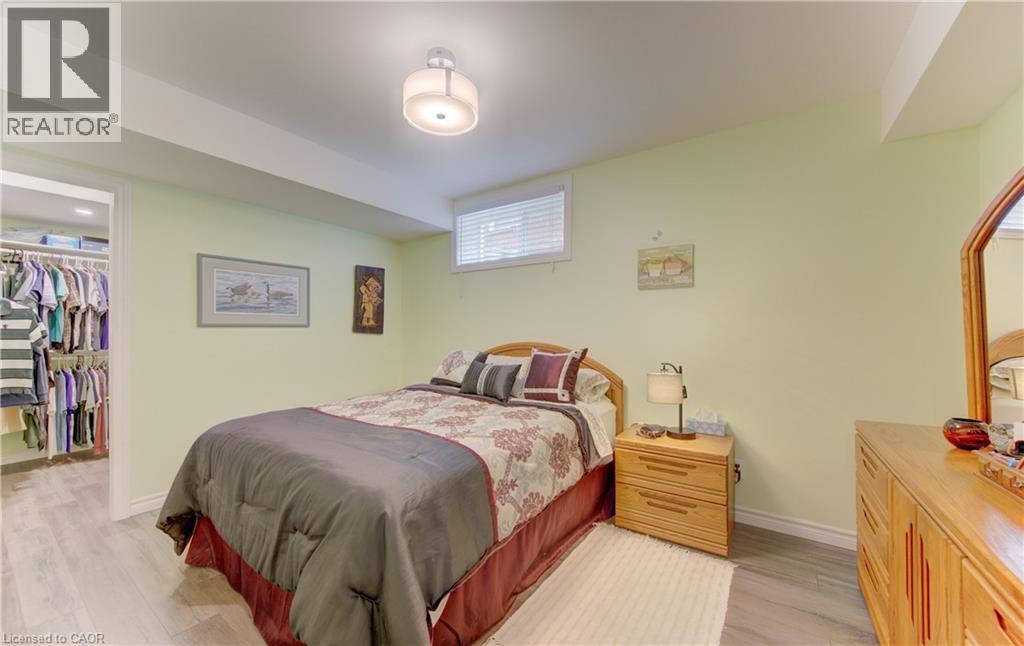 369 Zeller Drive, Kitchener, Ontario  N2A 0A3 - Photo 32 - 40840535