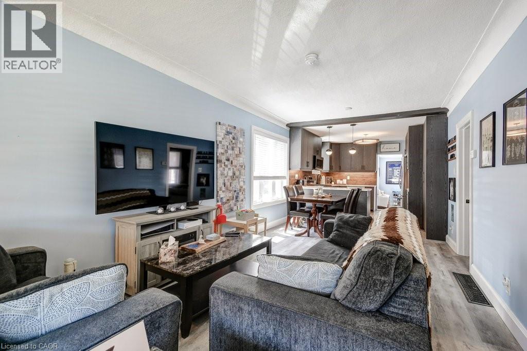 30 East 15th Street, Hamilton, Ontario  L9A 4E7 - Photo 6 - 40840767