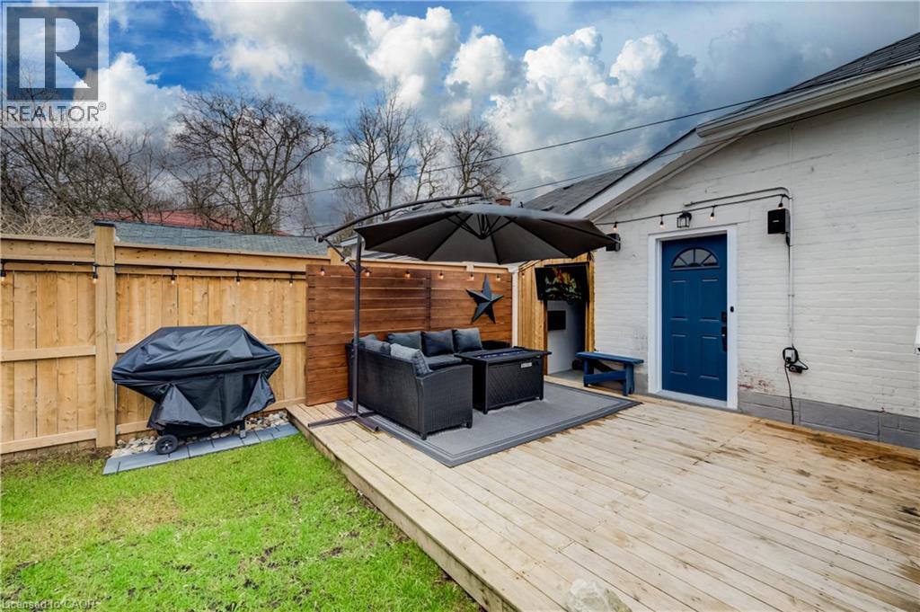 19 Cedar Street, Cambridge, Ontario  N1S 1T8 - Photo 43 - 40840691