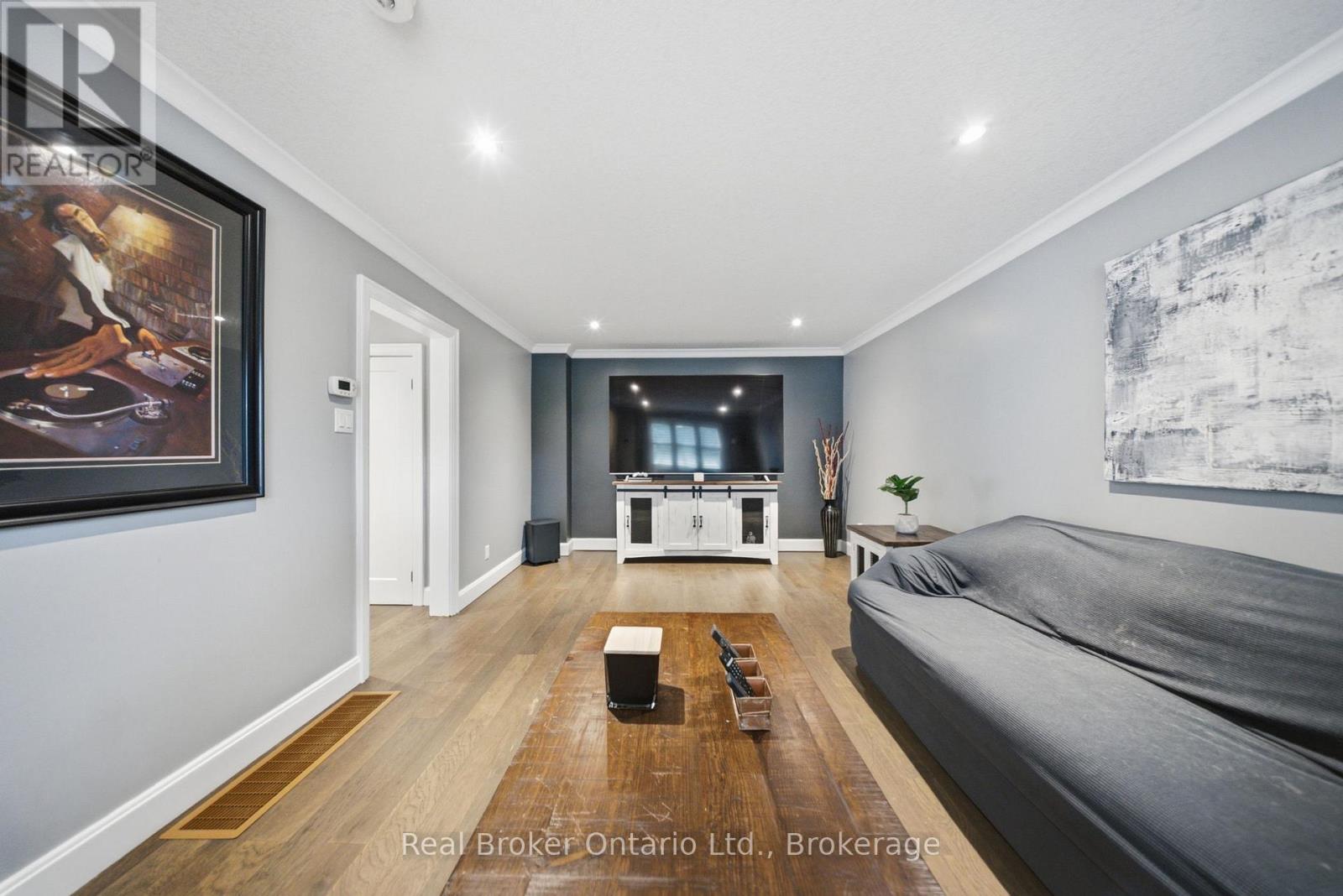 175 Grand River Avenue, Brantford, Ontario  N3T 4X7 - Photo 10 - X13457450