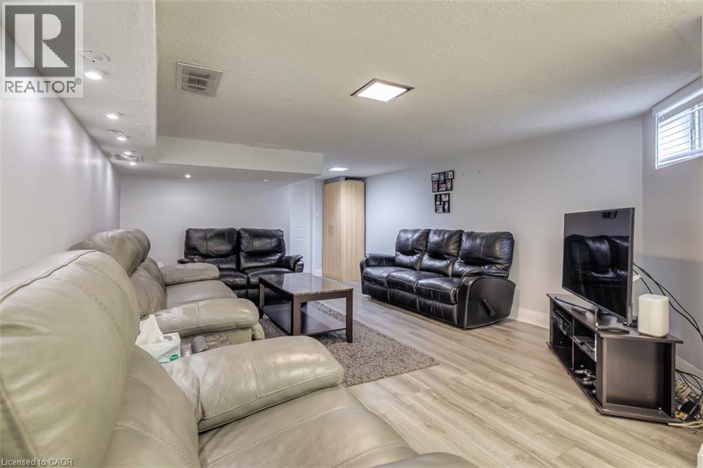 41 Springhurst Avenue, Toronto, Ontario  M6K 1B4 - Photo 31 - 40840811