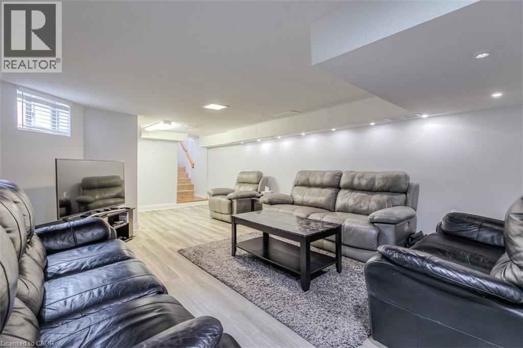 41 Springhurst Avenue, Toronto, Ontario  M6K 1B4 - Photo 32 - 40840811