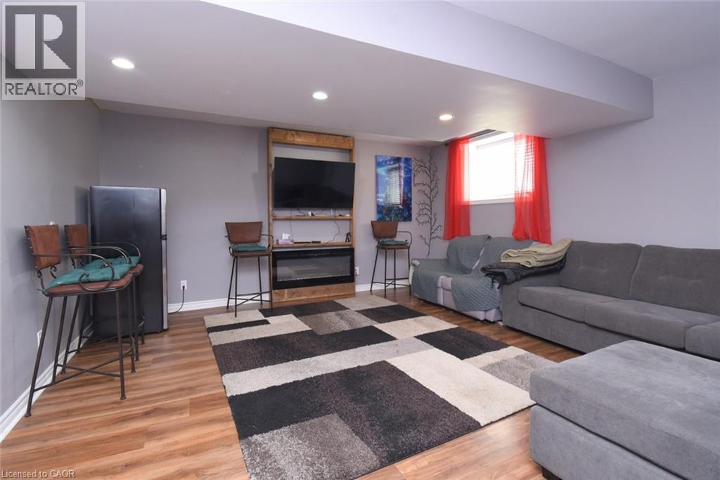 334 St. Lawrence Drive, Welland, Ontario  L3C 7H7 - Photo 16 - 40837158