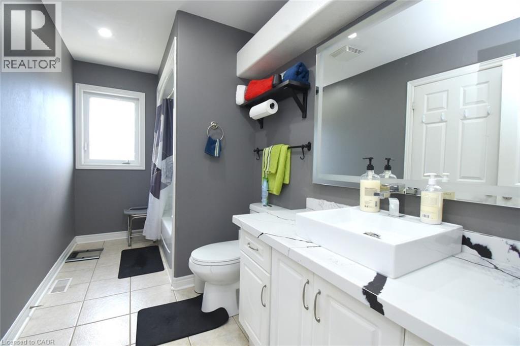 334 St. Lawrence Drive, Welland, Ontario  L3C 7H7 - Photo 25 - 40837158