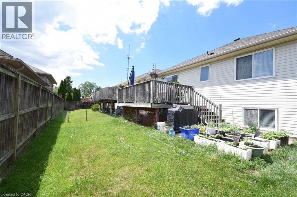 334 St. Lawrence Drive, Welland, Ontario  L3C 7H7 - Photo 37 - 40837158