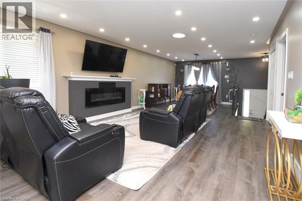 334 St. Lawrence Drive, Welland, Ontario  L3C 7H7 - Photo 8 - 40837158