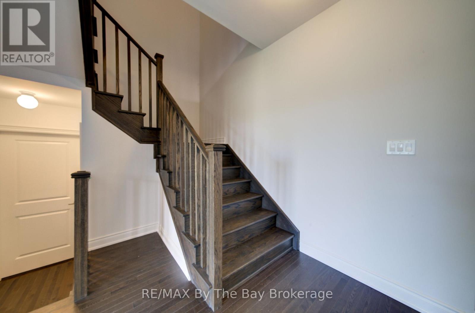 18 Amber Drive, Wasaga Beach, Ontario  L9Z 0R9 - Photo 15 - S13457602