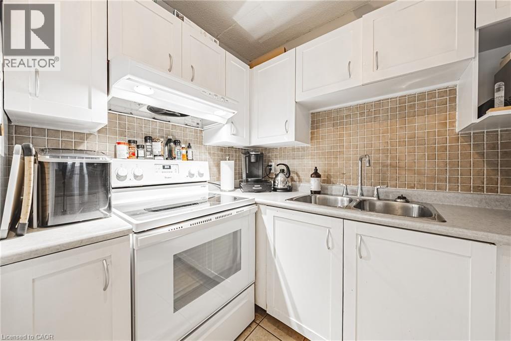 1451 Walkers Line Unit# 313, Burlington, Ontario  L7M 4P1 - Photo 8 - 40839852