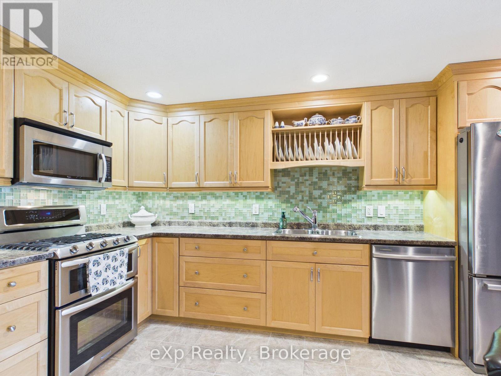 302 - 125 William Street N, Brockton, Ontario  N0G 2V0 - Photo 4 - X13457638