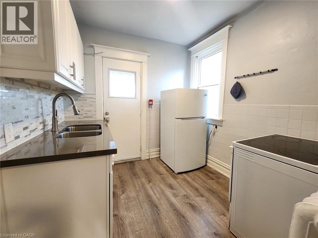 25 West Avenue S, Hamilton, Ontario  L8N 2S2 - Photo 28 - 40840824