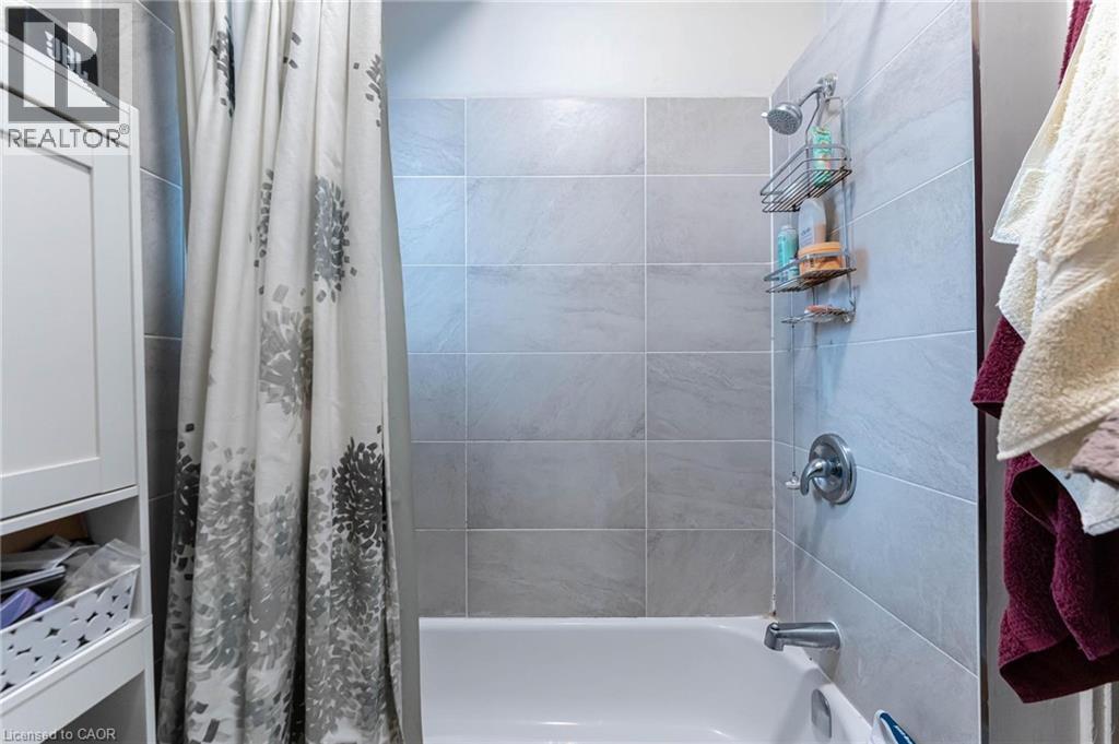 25 West Avenue S, Hamilton, Ontario  L8N 2S2 - Photo 9 - 40840824