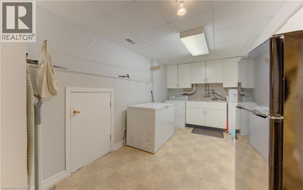 599 Coldstream Drive, Waterloo, Ontario  N2V 2H3 - Photo 35 - 40840697