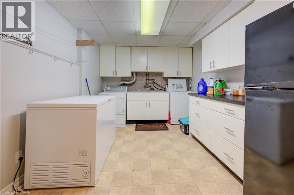 599 Coldstream Drive, Waterloo, Ontario  N2V 2H3 - Photo 36 - 40840697