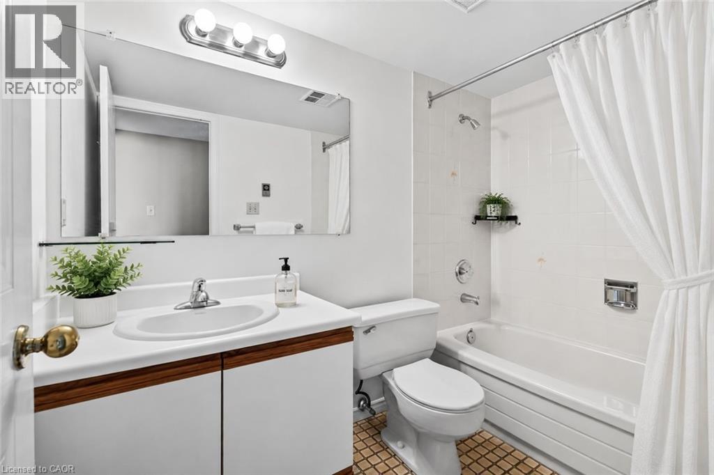 1225 North Shore Boulevard E Unit# 710, Burlington, Ontario  L7S 1Z6 - Photo 22 - 40840415
