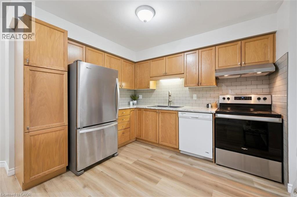 124 Gosling Gardens Unit# 44, Guelph, Ontario  N1G 5K6 - Photo 5 - 40839595