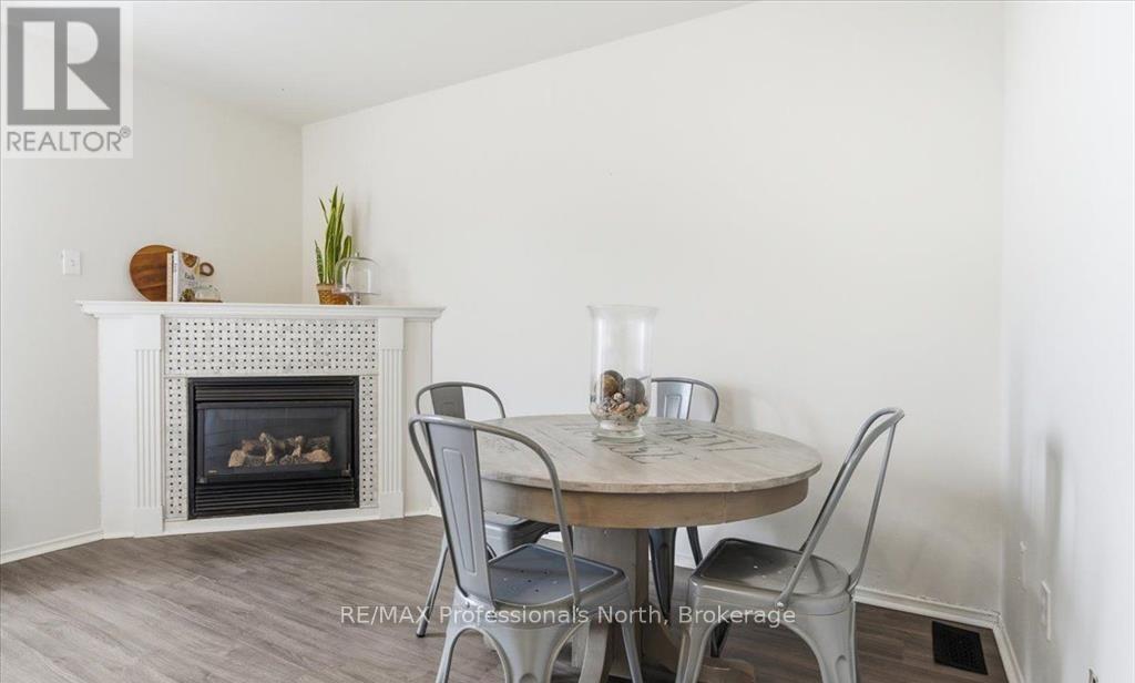 98 Roxton Road, Oakville, Ontario  L6H 6V4 - Photo 12 - W13457718