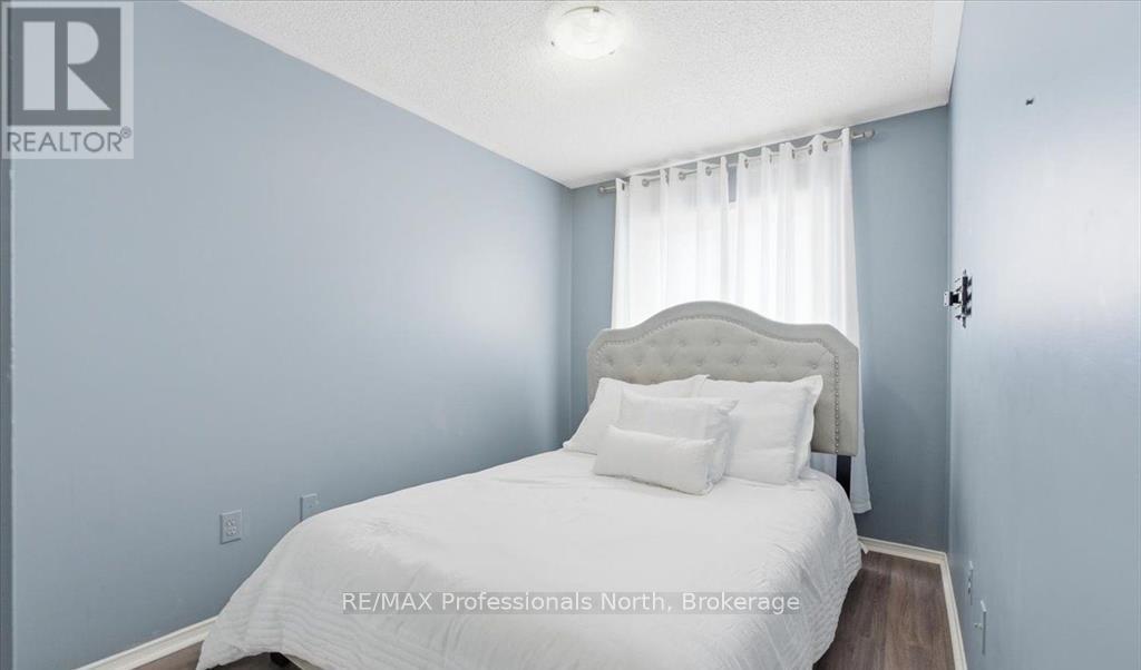 98 Roxton Road, Oakville, Ontario  L6H 6V4 - Photo 17 - W13457718
