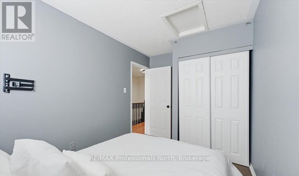 98 Roxton Road, Oakville, Ontario  L6H 6V4 - Photo 18 - W13457718