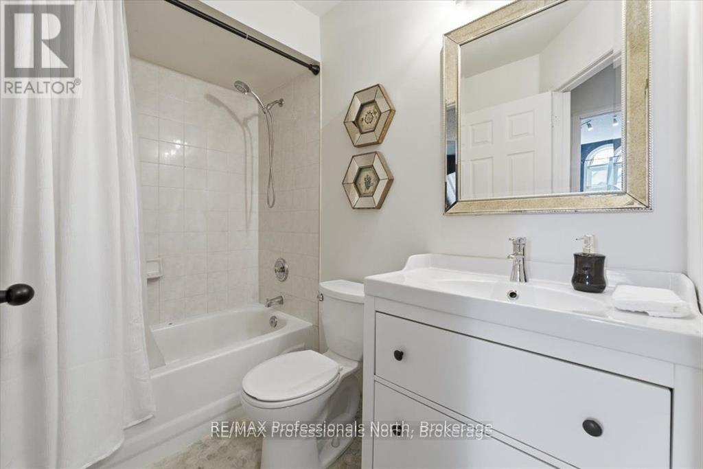98 Roxton Road, Oakville, Ontario  L6H 6V4 - Photo 19 - W13457718